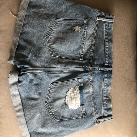 FRAME Le Beau denim shorts. NWT. - Picture 5 of 6